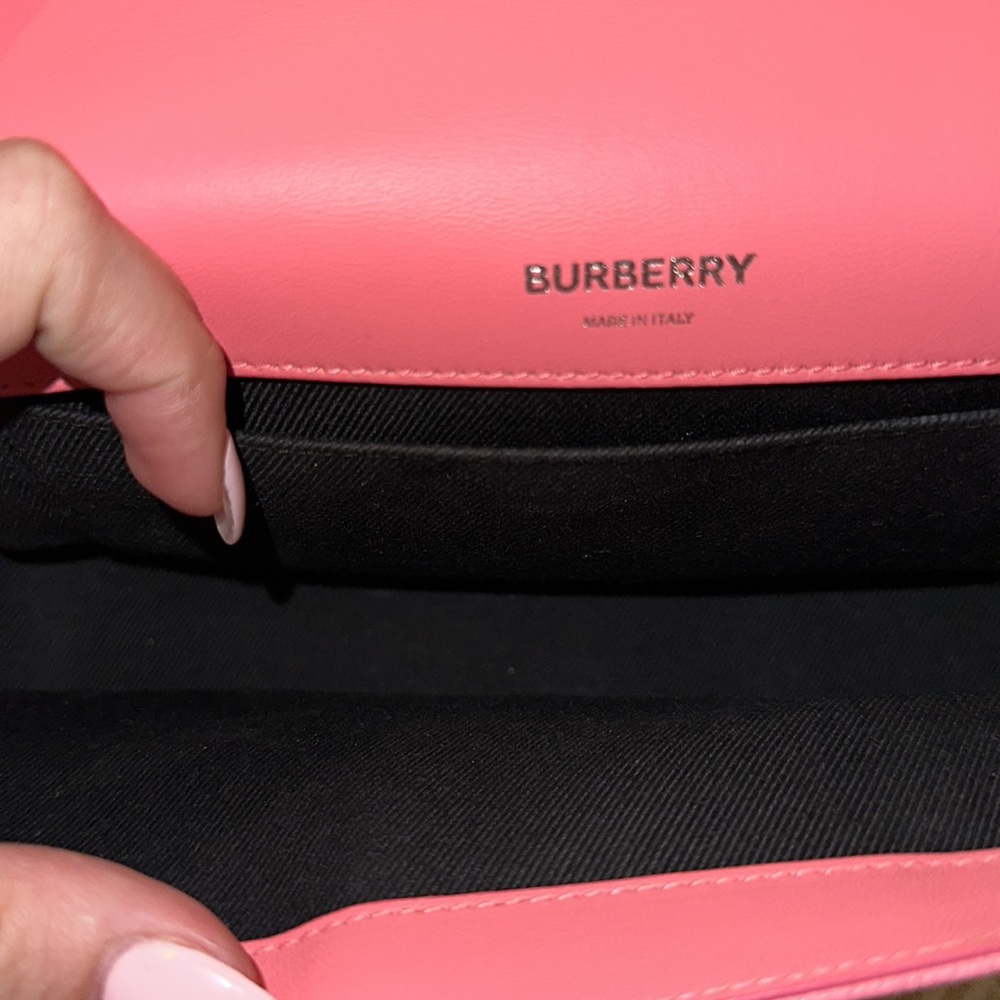 Pink Burberry crossbody, worn ONCE! - Picture 3 of 4